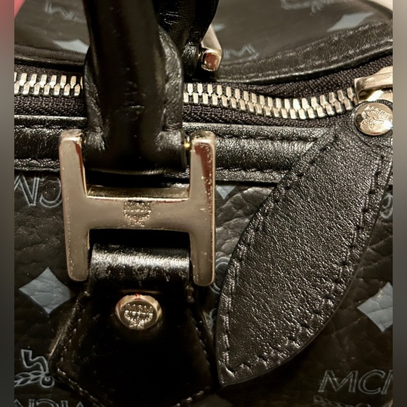 MCM Black Boston Dog Bone Bag - EUC - Picture 7 of 16